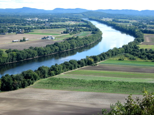 The view from Sugarloaf Mountain.